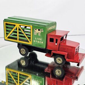Asakusa Toys Tin Toy Car Truck Friction Good Condition But Missing Bumper